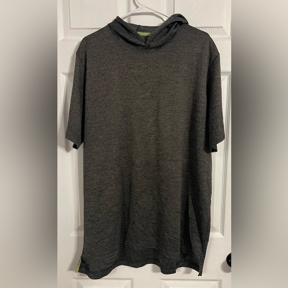 The Foundry Supply Co Men’s Short Sleeve Hooded Gray quick Dri Men’s Size 2xl